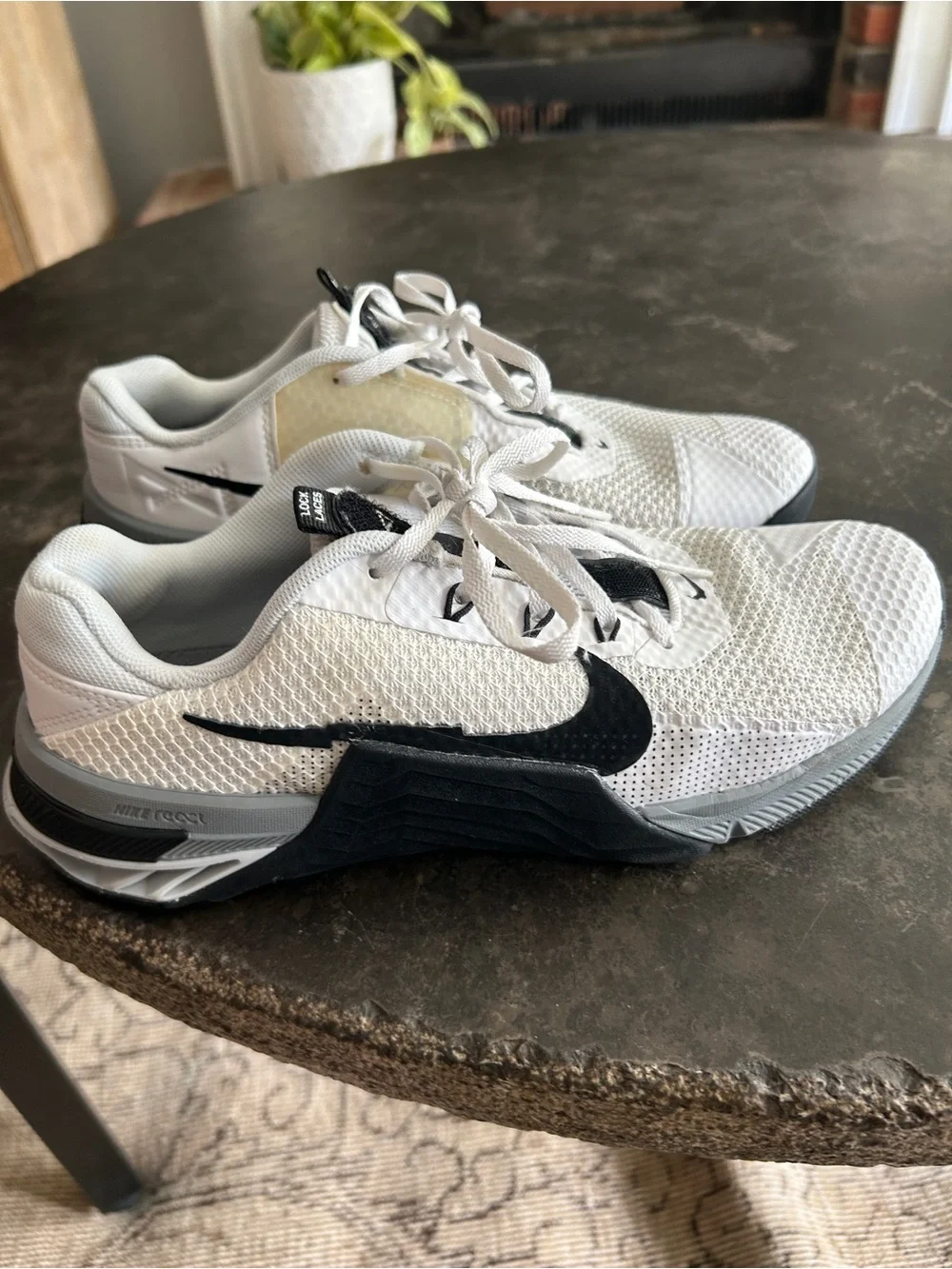 Nike Metcon 7 White and Black Men's Cross-Training Shoe size 9 hyperlift
